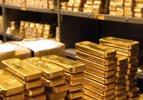 How much gold does china have stored?